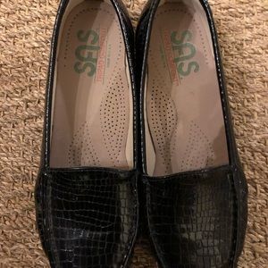 SAS Black Patent shoes 7.5 M